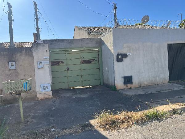 Casa de 91m² em Senador Canedo