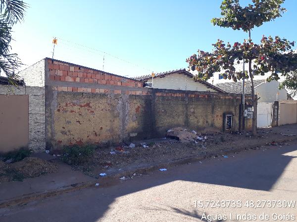 Casa de 64m² em Águas Lindas de Goiás