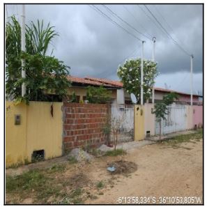 Casa de 85m² em Campo Redondo