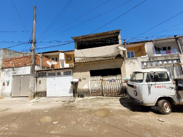 Casa de 71m² em Belford Roxo