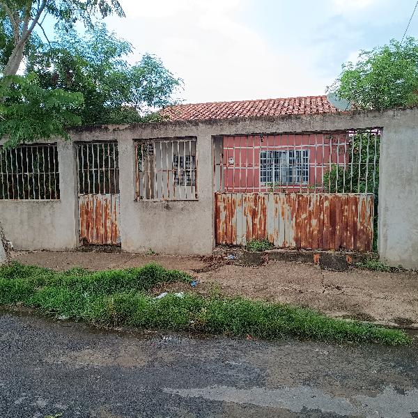 Casa de 52m² em Cuiabá