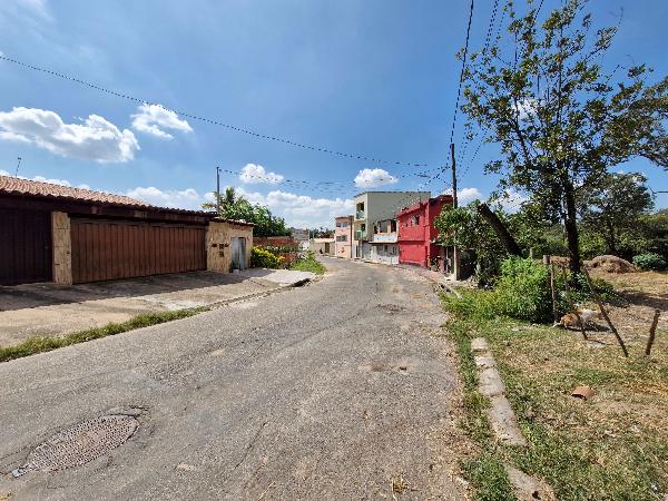Casa de 41m² em Ibirité