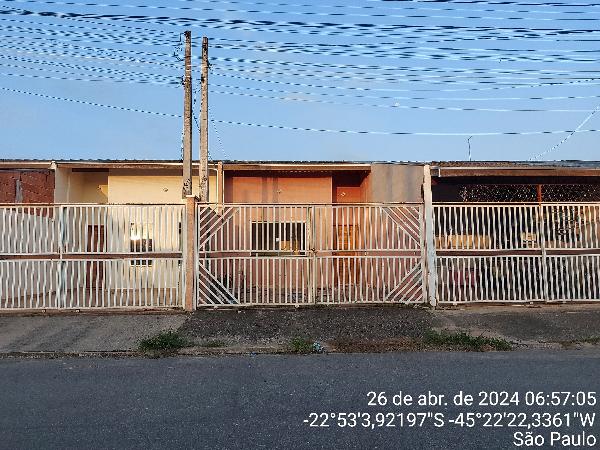 Casa de 69m² em Pindamonhangaba