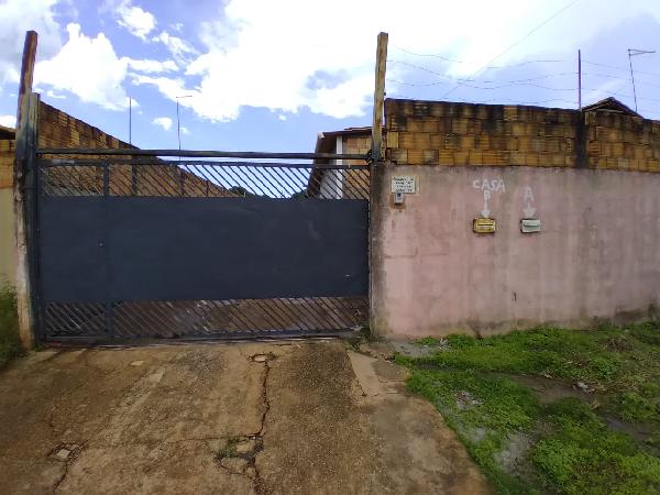 Casa em Águas Lindas de Goiás