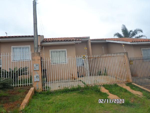 Casa de 44m² em Ponta Grossa