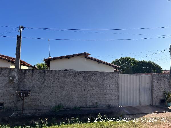 Casa de 59m² em Altos