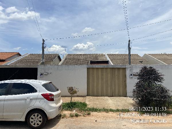 Casa de 63m² em Senador Canedo