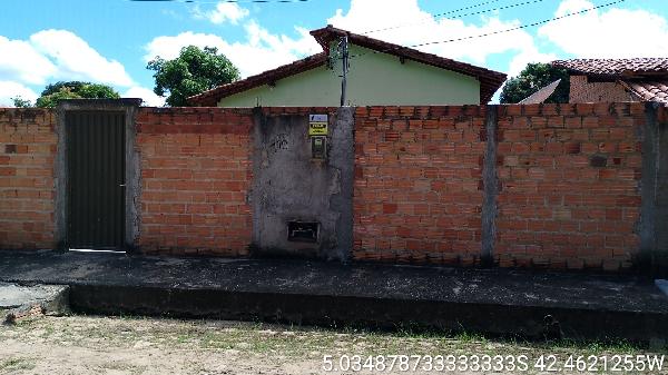 Casa de 69m² em Altos