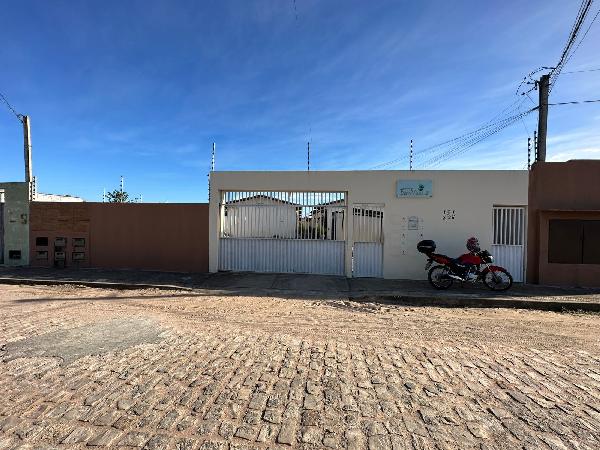 Casa de 41m² em Extremoz