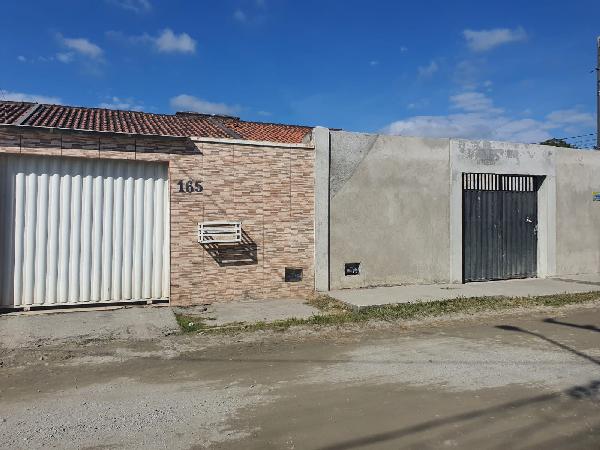 Casa de 48m² em Paranaguá