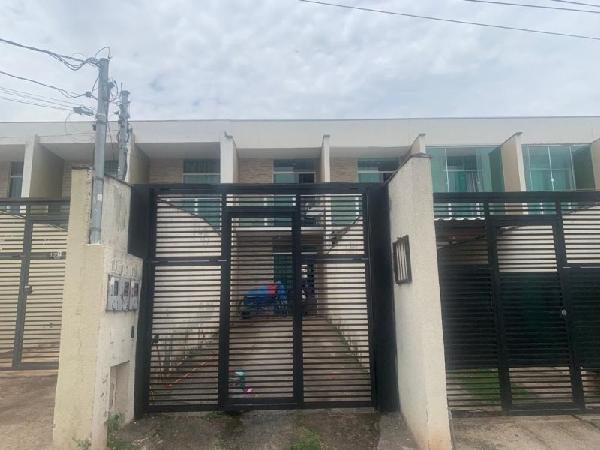 Casa de 77m² em Betim