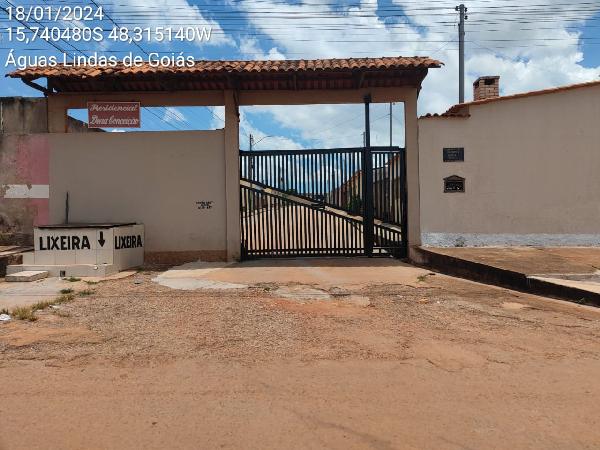 Casa em Águas Lindas de Goiás