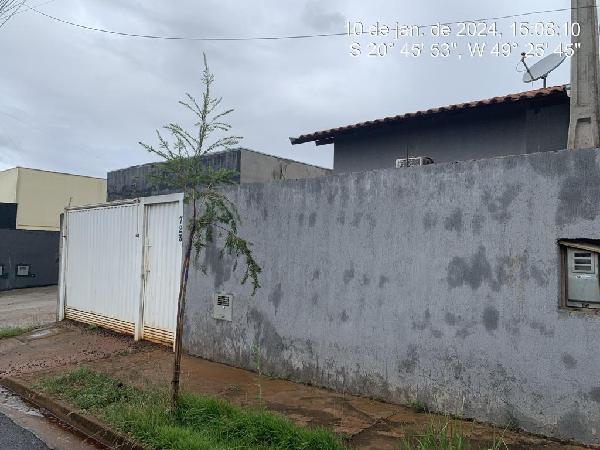 Casa de 50m² em São José do Rio Preto