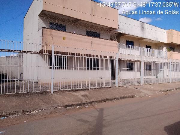 Apartamento de 55m² em Águas Lindas de Goiás