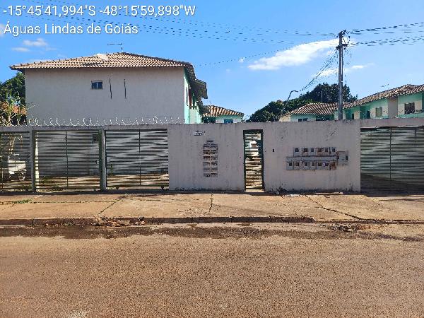 Apartamento de 56m² em Águas Lindas de Goiás