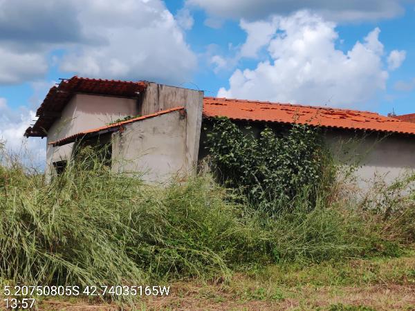 Casa de 57m² em Teresina