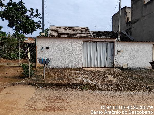 Casa de 69m² em Santo Antônio do Descoberto