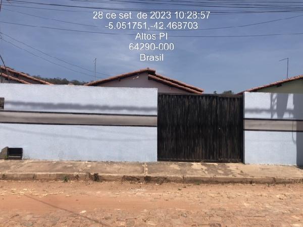 Casa de 55m² em Altos