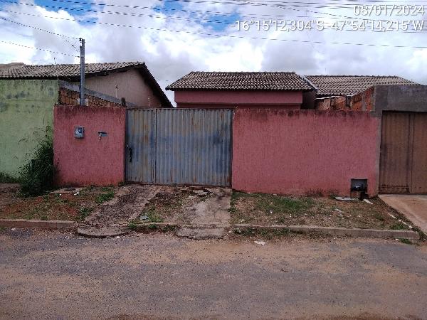 Casa de 60m² em Luziânia