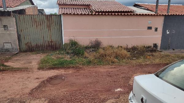 Casa em Águas Lindas de Goiás