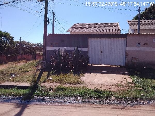 Casa de 65m² em Santo Antônio do Descoberto