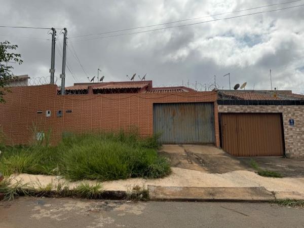 Casa de 100m² em Aparecida de Goiânia