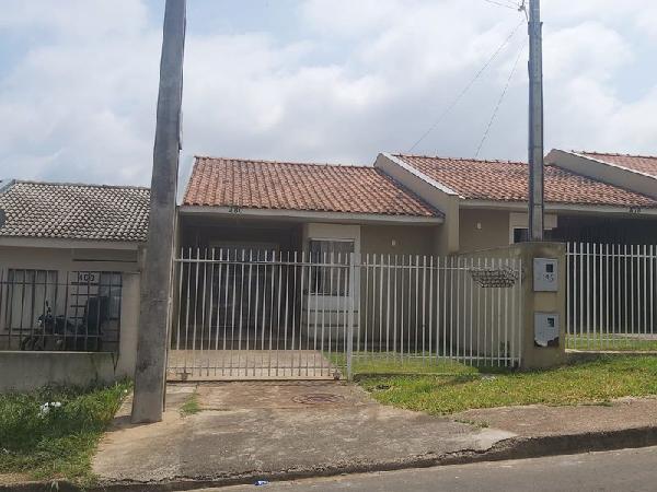 Casa de 55m² em Ponta Grossa