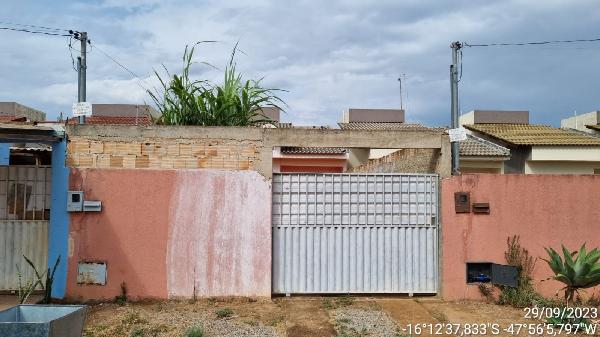 Casa de 56m² em Luziânia