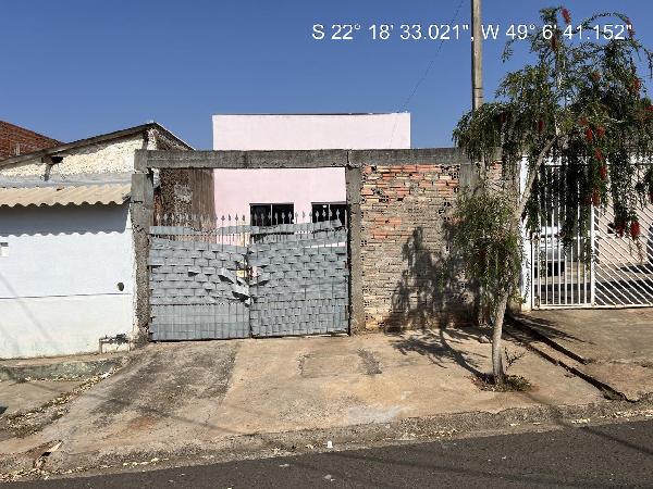 Casa de 31m² em Bauru