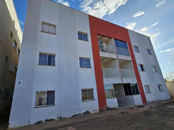 Apartamento de 53m² em Águas Lindas de Goiás