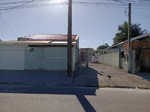 Casa de 31m² em Paranaguá