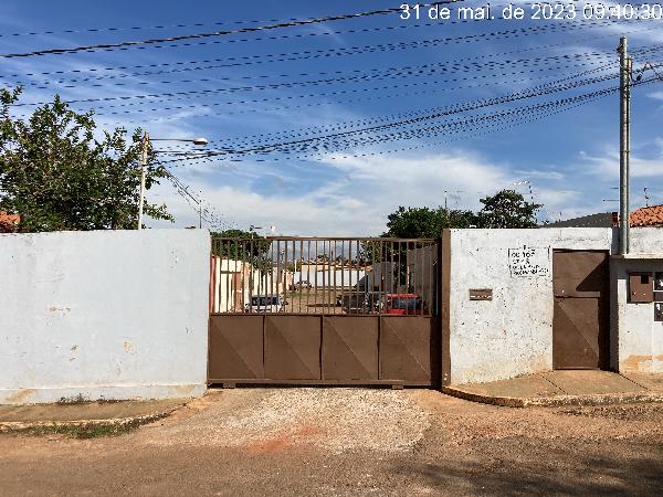 Casa de 54m² em Valparaíso de Goiás