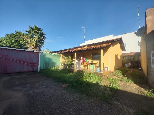 Casa em Águas Lindas de Goiás