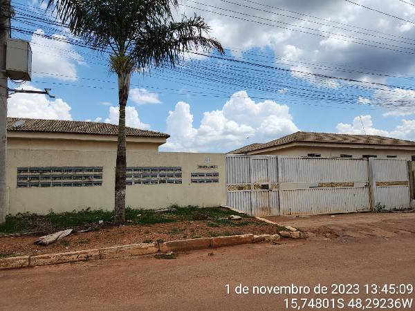 Apartamento de 59m² em Águas Lindas de Goiás