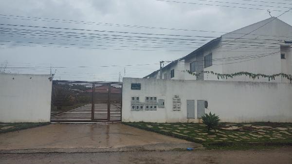 Sobrado em Águas Lindas de Goiás