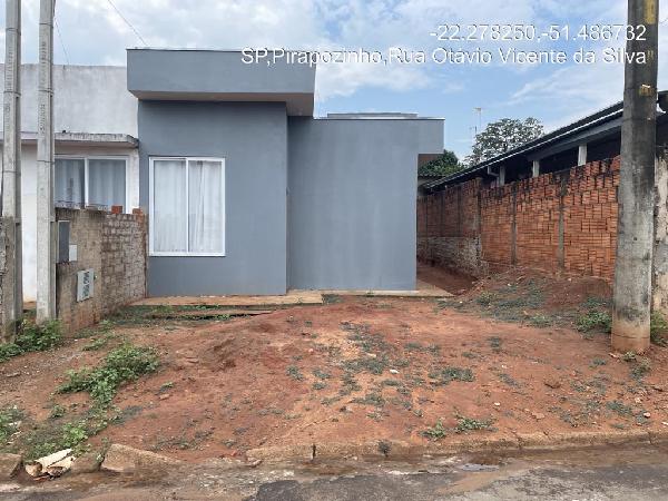 Casa de 51m² em Pirapozinho