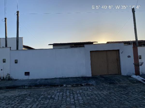 Casa de 70m² em Extremoz