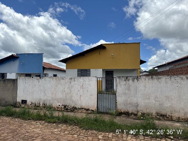 Casa de 50m² em Altos