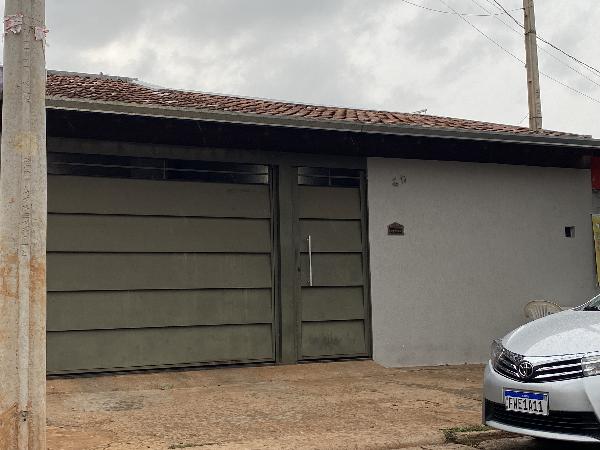 Casa de 131m² em Jaboticabal