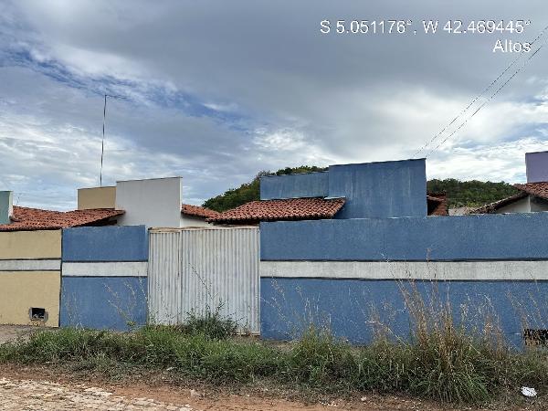 Casa de 65m² em Altos