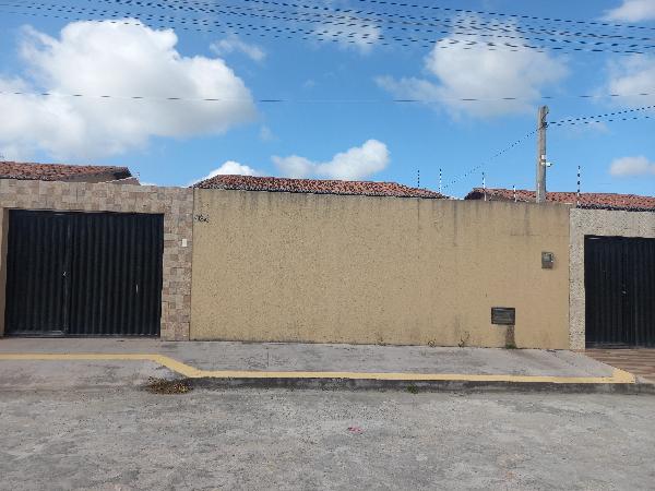 Casa de 73m² em Extremoz