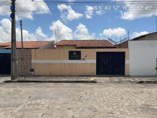 Casa de 89m² em Extremoz