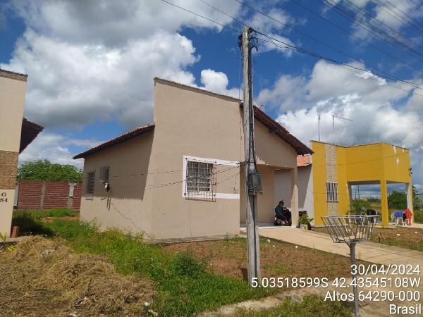 Casa de 53m² em Altos