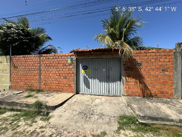 Casa de 53m² em Teresina