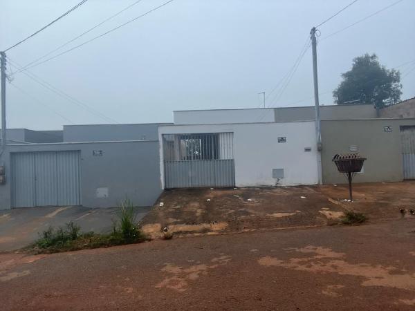 Casa de 65m² em Santo Antônio do Descoberto