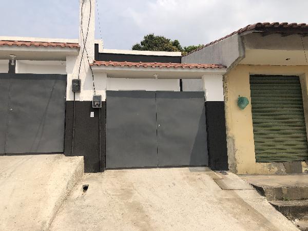 Casa de 37m² em São Gonçalo