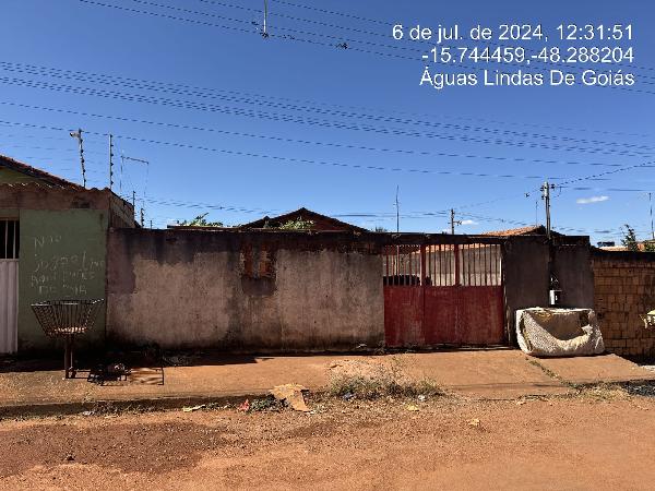 Casa em Águas Lindas de Goiás