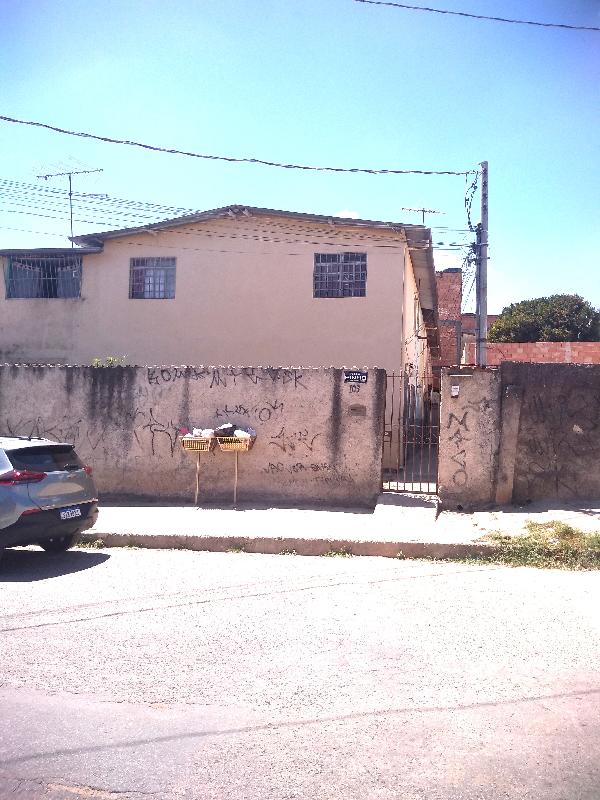 Casa de 65m² em Contagem