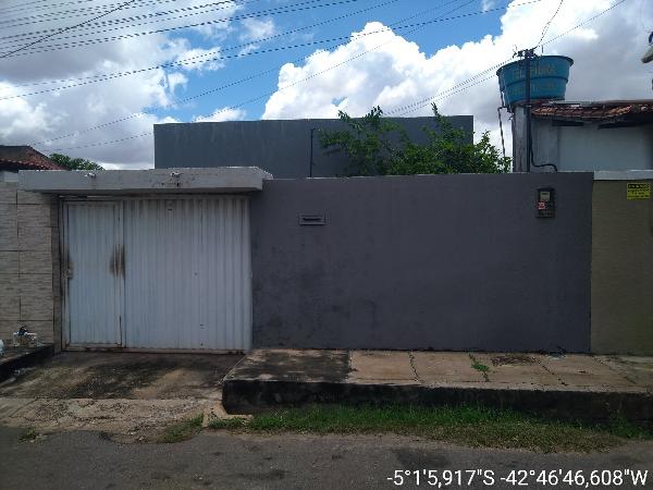 Casa de 59m² em Teresina