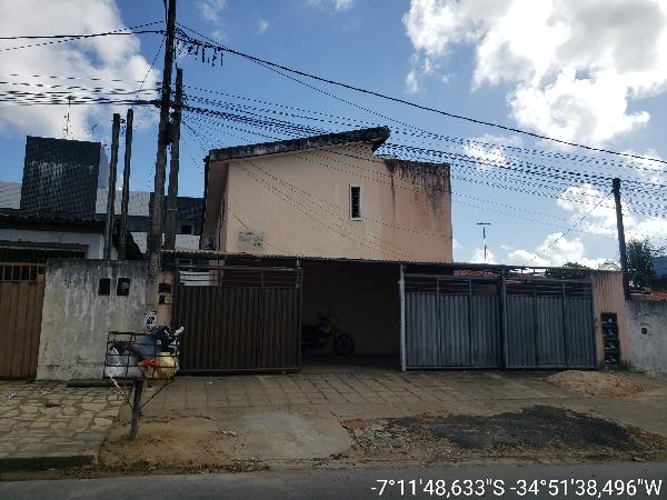 Casa de 78m² em João Pessoa